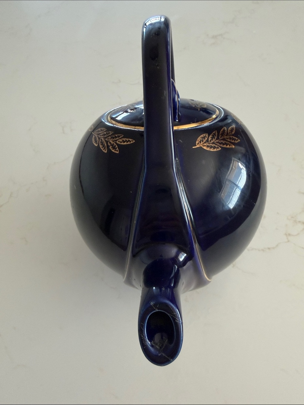 Vintage Hall Blue Ceramic Teapot with Gold Floral Accents, USA, 1930’s-1940’s - Picture 8 of 13
